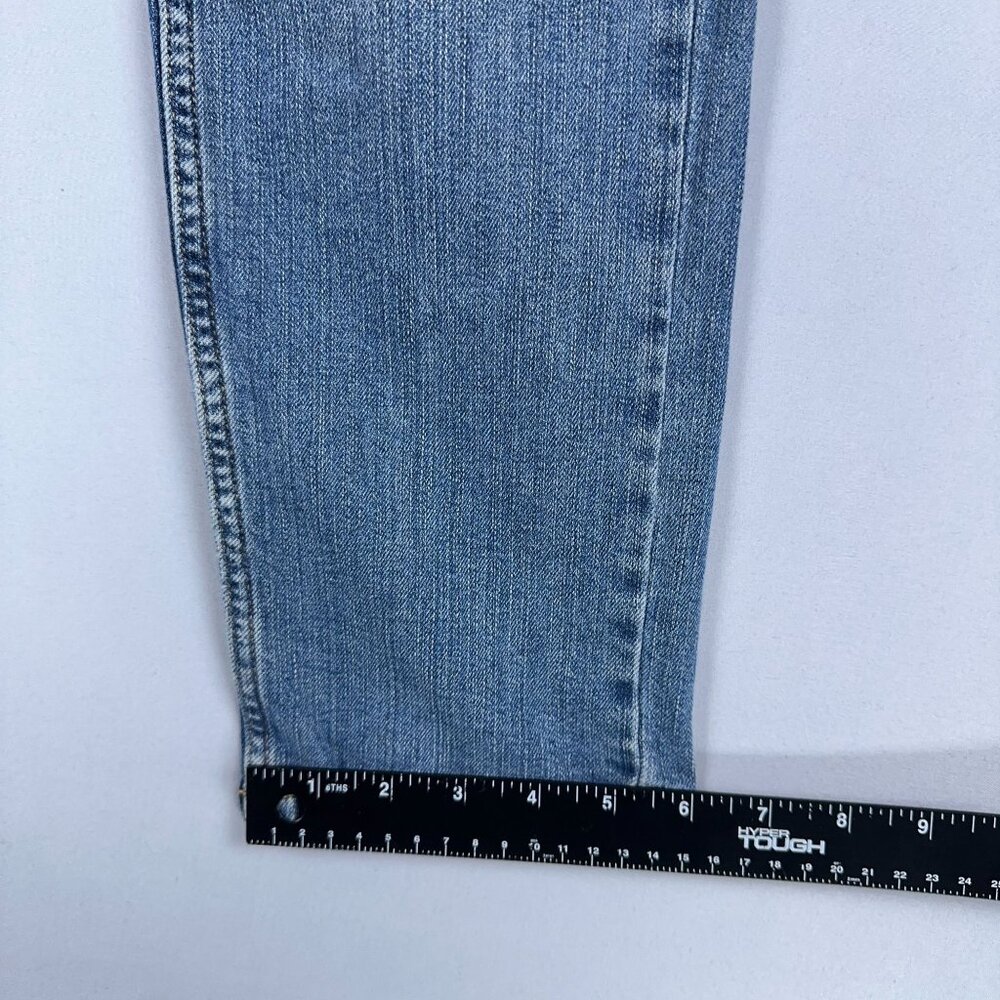 Banana Republic Girlfriend Jeans Womens Size 32W Distreesed Mid Rise Blue - Picture 10 of 11